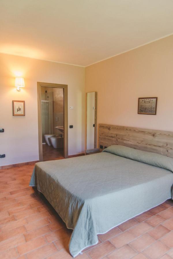 Agriturismo Bassanine Monticelli dʼOngina المظهر الخارجي الصورة