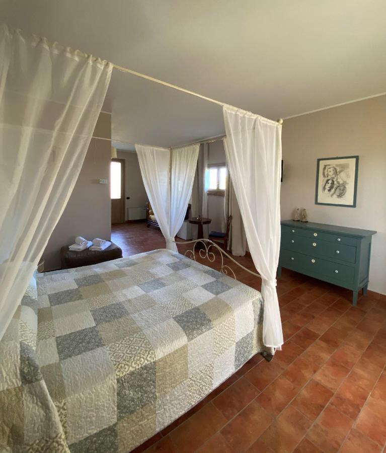 Agriturismo Bassanine Monticelli dʼOngina المظهر الخارجي الصورة